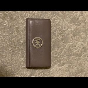 MK wallet